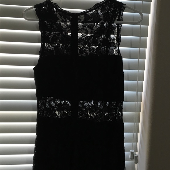 Sequin Hearts lace homecoming dress - Picture 3 of 3