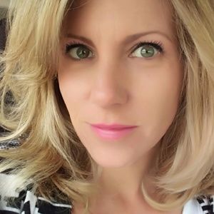 Meet your Posher, Ansley