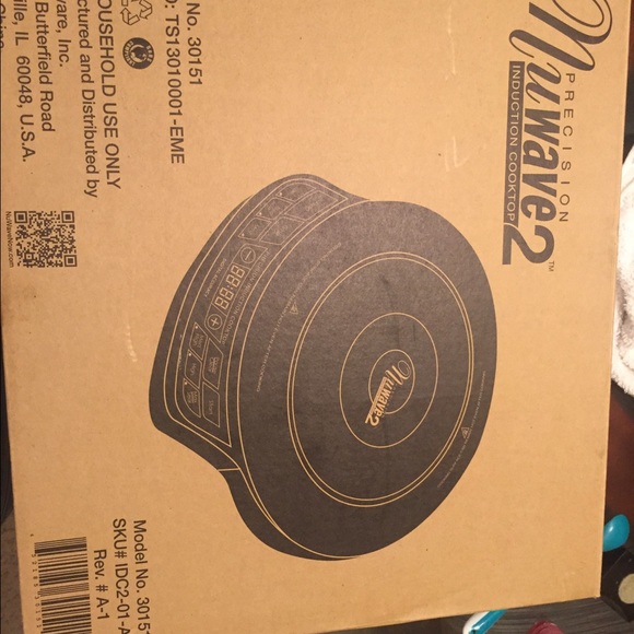 Nuwave2 induction cooktop