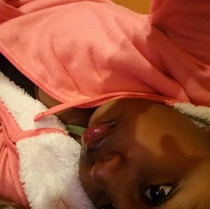 Meet your Posher, Julia