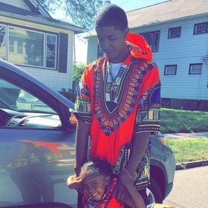 Meet your Posher, Amir