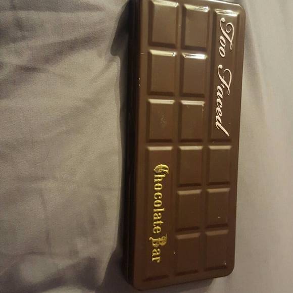 Too Faced Chocolate Bar pallette