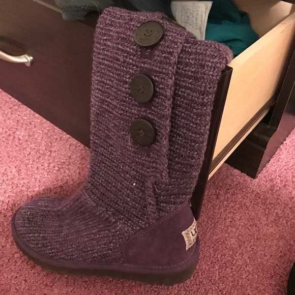 UGG classic cardy boot.