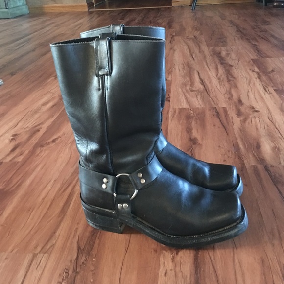 Motorcycle boots