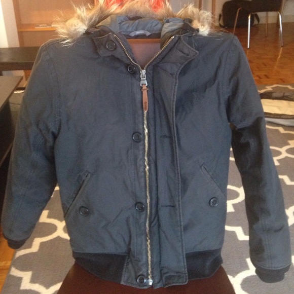Men's Medium Aigle Parka in Charcoal