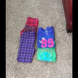 2 Long Sleeve Shirts 3 Pairs Of Leggings!