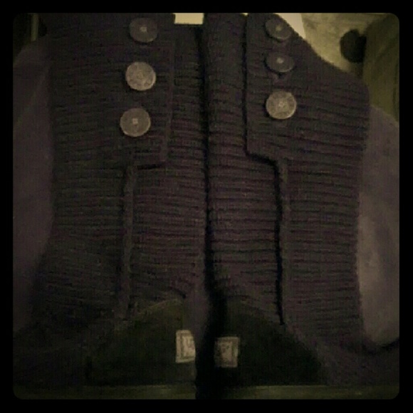 Cardy UGGS black and in great condition