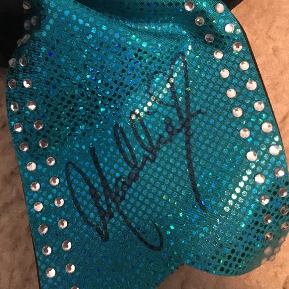 CEA Senior Elite Maddie Gardner autographed bow