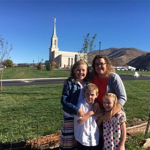 Meet your Posher, Jenny