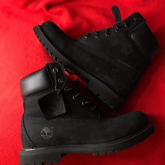 women's Black PREMIUM Timberland boots