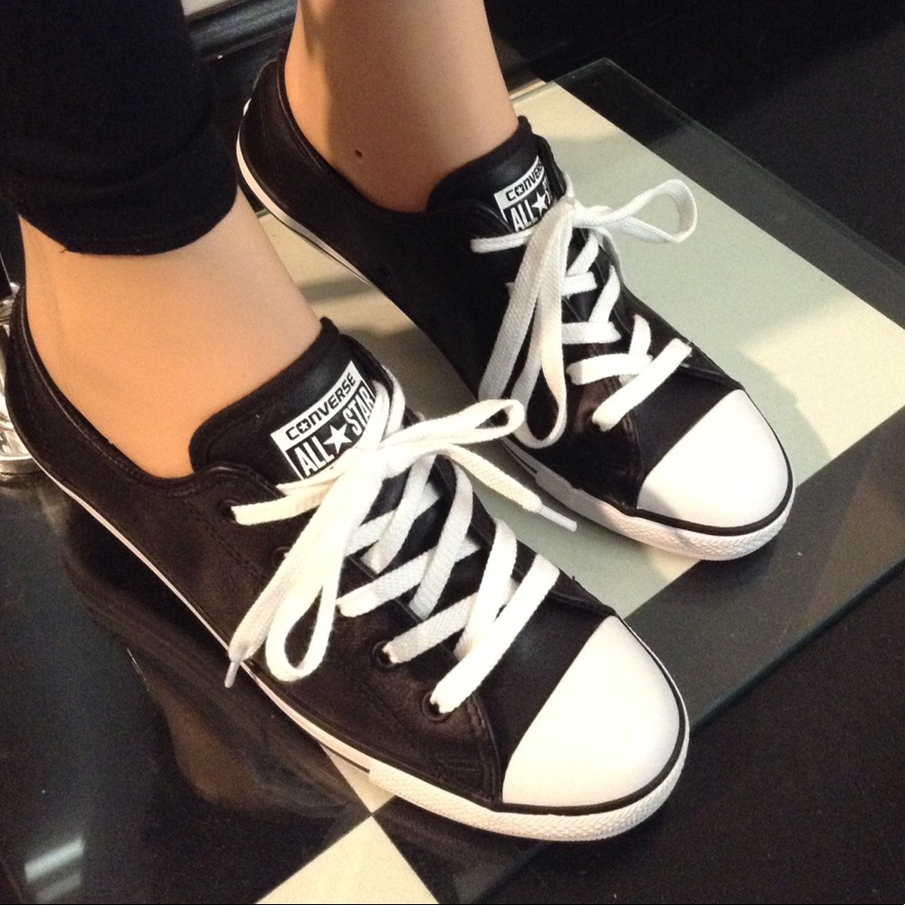 Women's Converse Leather Casual Sneakers - Picture 2 of 4