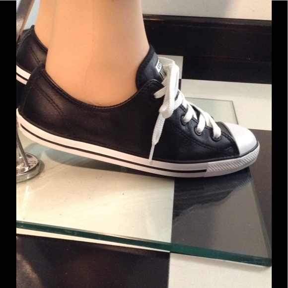 Women's Converse Leather Casual Sneakers - Picture 3 of 4