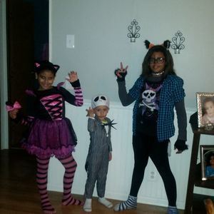 Meet your Posher, Isabel