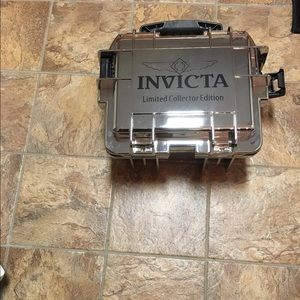 Invicta three slot watch box