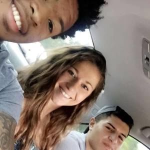 Meet your Posher, Gabrielle