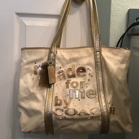 Cute coach purse!
