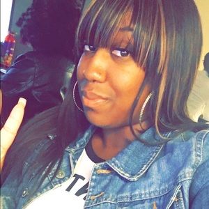 Meet your Posher, Titiana
