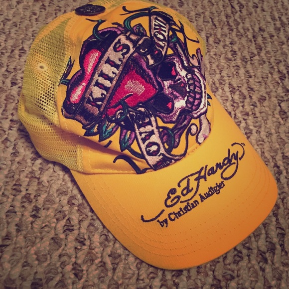 Ed Hardy by Christian Audigier snap back hat