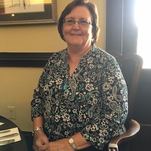 Meet your Posher, Hilda