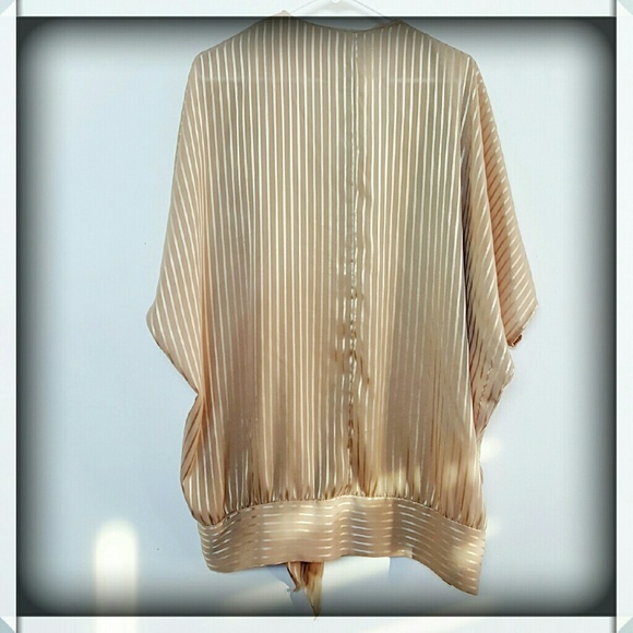 Striped Top by New-Ruby - Picture 2 of 4