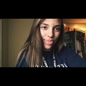 Meet your Posher, Kay