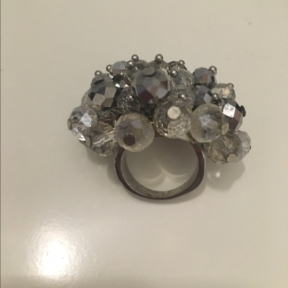 Gorgeous large ring - Picture 2 of 4
