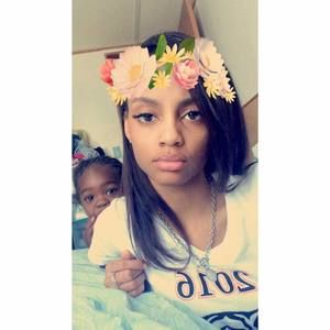 Meet your Posher, Shaniya