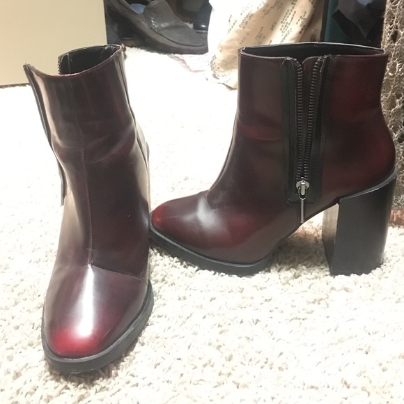 Zara Shoes - Zara Trafaluc boots *SALE*