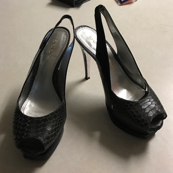 Bebe peep toe Sahara