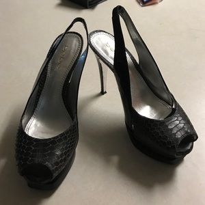 Bebe peep toe Sahara