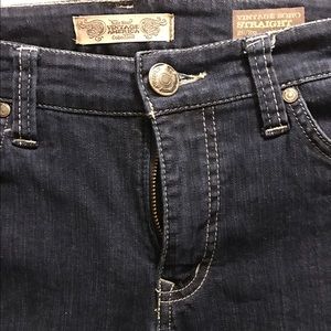 Nine West vintage dark wash