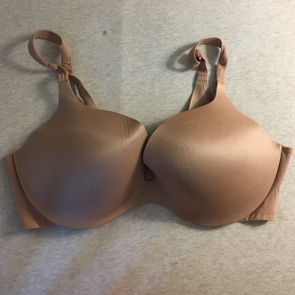 Victoria's Secret Incredible Push Up bra 38D nude
