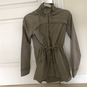 Athlete beige jacket - lightweight xxs