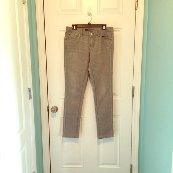 Gray Mossimo skinny jeans
