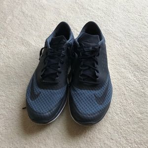 Men's Nike Tennis Shoes