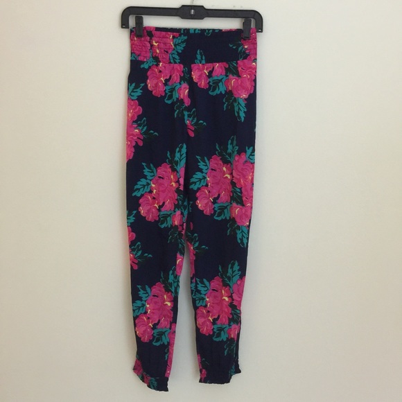 Silky Aerie Joggers