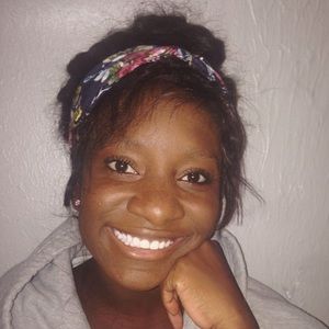 Meet your Posher, Rosena