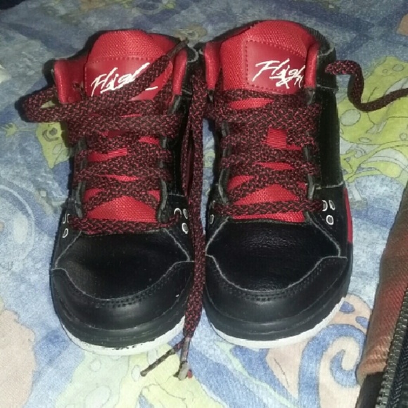 Red&black nike - Picture 3 of 3