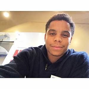 Meet your Posher, Lee