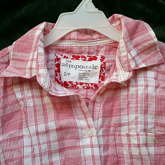 Plaid Long Sleeved Button Up - Picture 3 of 3