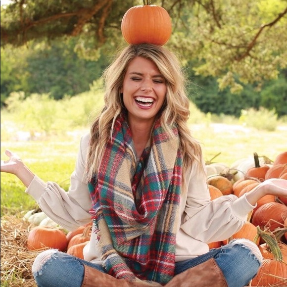 Hottest Selling Scarf - Picture 6 of 7