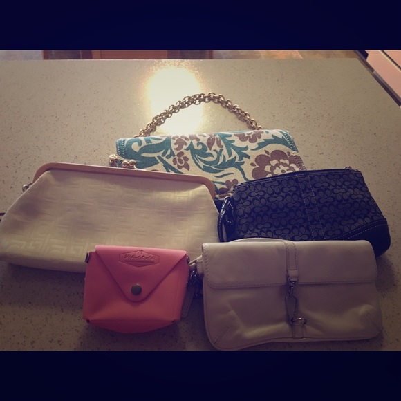 Selling 4 wallet😊