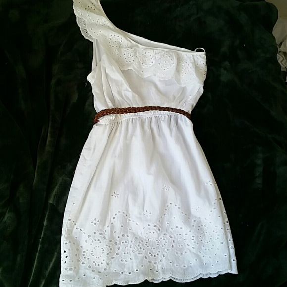 Lace Trimmed One Shoulder Dress - Picture 4 of 4