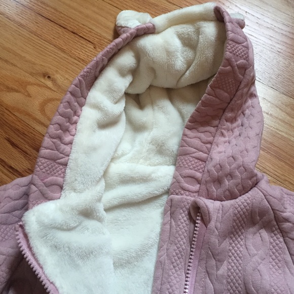 Pink rabbit ears jacket - Picture 3 of 3