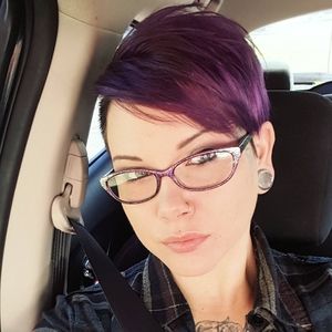 Meet your Posher, Amber