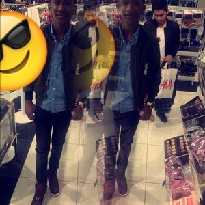 Meet your Posher, Timothy