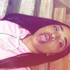 Meet your Posher, Bella