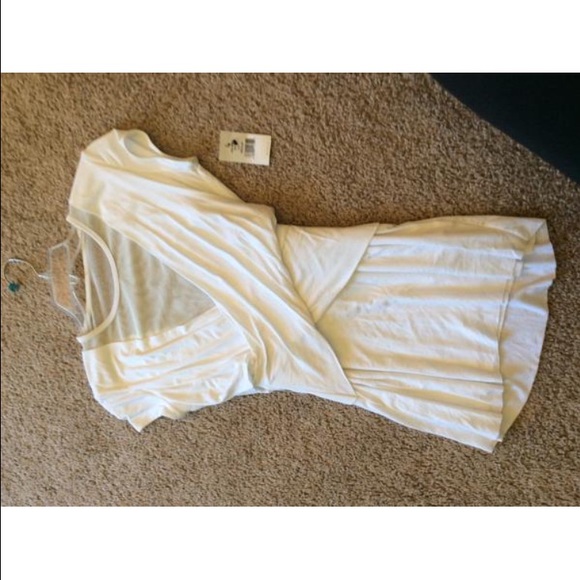 Bailey 44 Curator top with mesh neckline - Picture 2 of 2