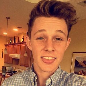 Meet your Posher, Evan