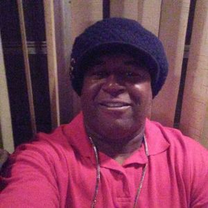 Meet your Posher, Howard